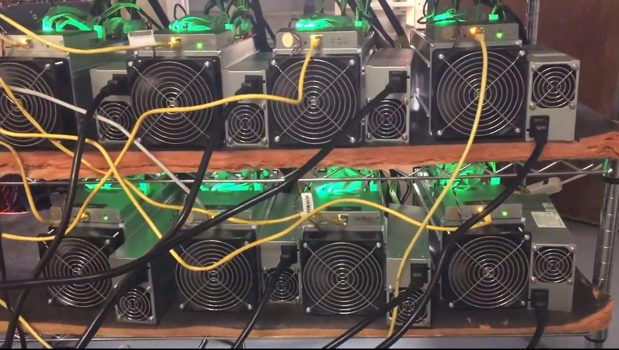 bitcoin madencilik ekipmani