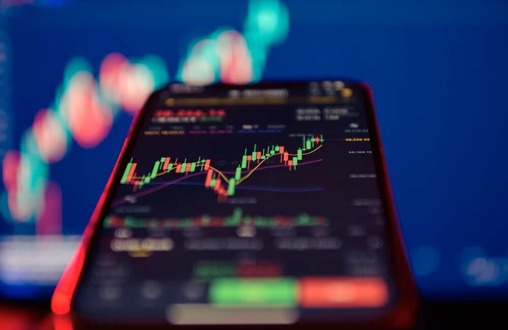 Trend kanalı, fiyat hareketlerini tahmin etmek ve alım-satım noktalarını belirlemek