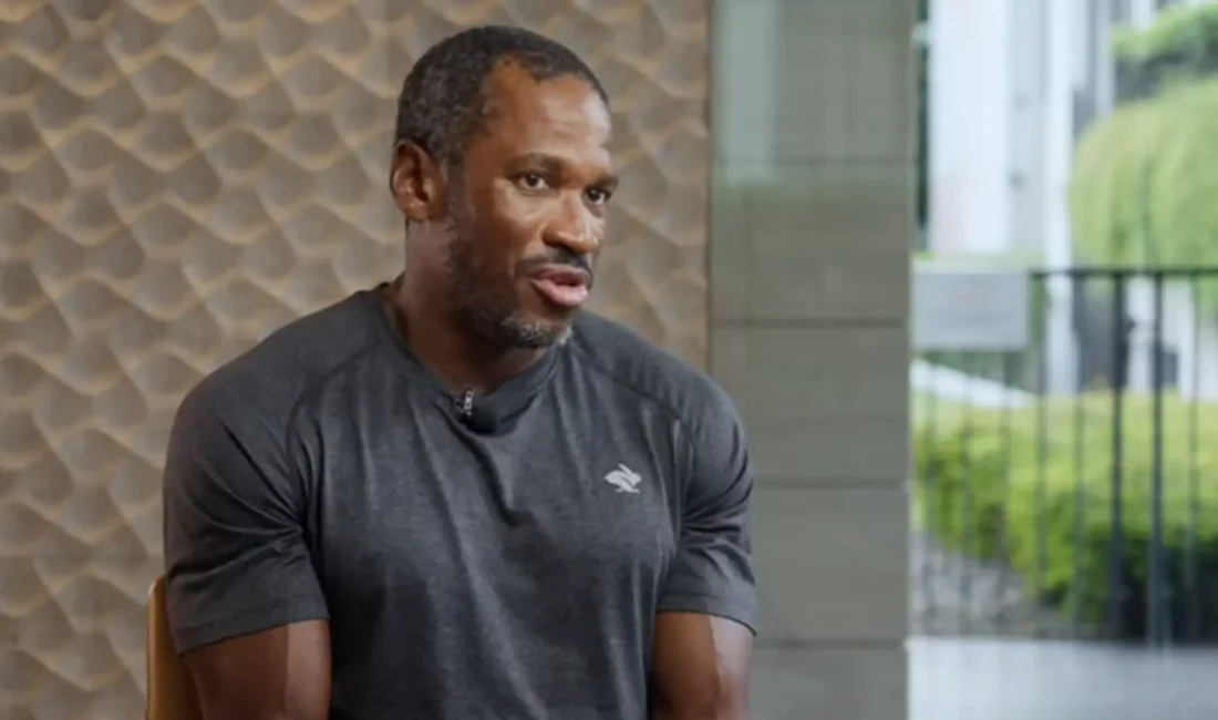 Hayes, GENIUS Yasası’nın bankalara faiz getirili stablecoin ayrıcalığı tanıdığını ifade