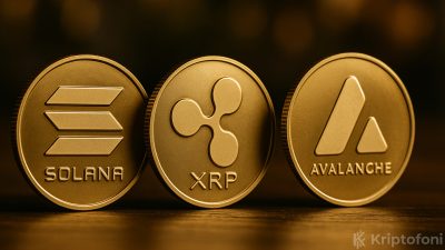 Solana görece güçlü kalırken 160 dolar desteği kritik önem taşıyor.