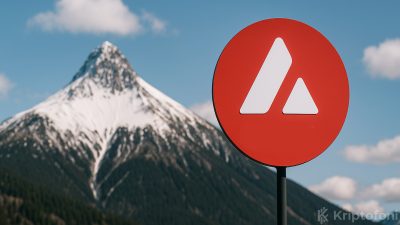 AVAX’ta son yaşanan düşüş geçmişte XRP benzeri bir fiyat modelini