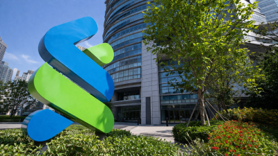 Ethereum ve Bitcoin’e dair son tahmin Standard Chartered'dan geldi.