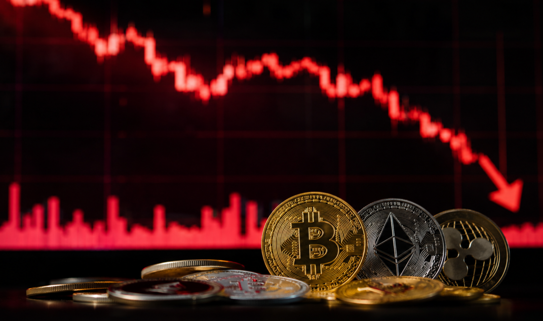 Bitcoin’in 80 bin doların altına düşmesi ETF çıkışları tasfiyeler ve